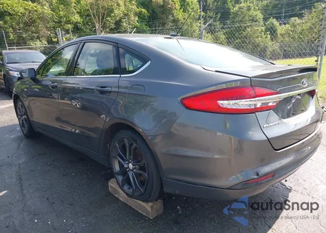 2018 Ford Fusion S z USA, uszkodzony, nr VIN 3FA6P0G78JR126624